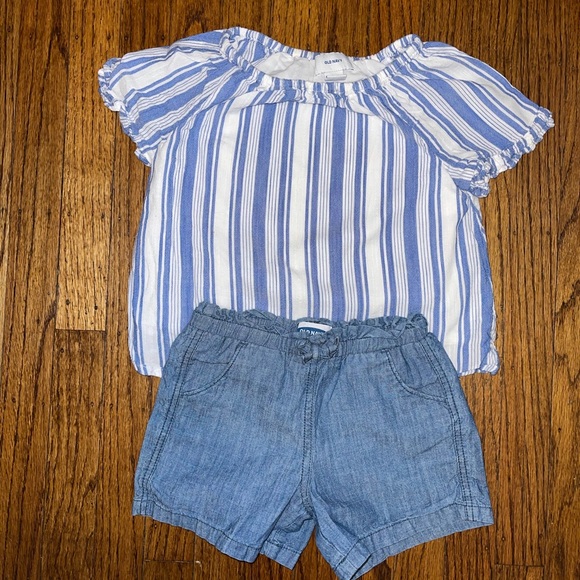 Old Navy 5T chambray shorts & top set - Picture 1 of 4